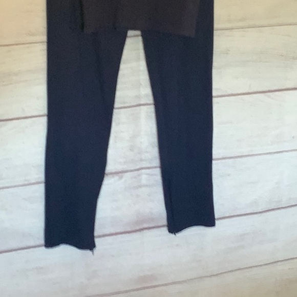 Fabletics 24/7 Skinny Pant and matching Tank - Picture 2 of 7